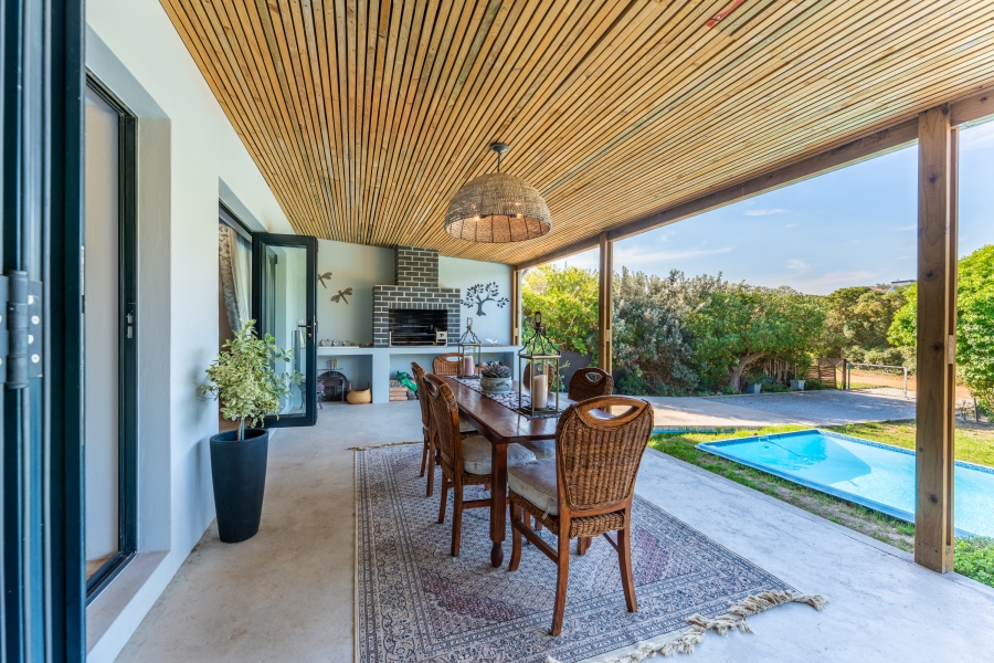 2 Bedroom Property for Sale in Cape St Francis Eastern Cape